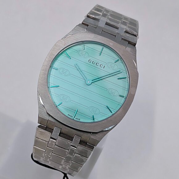 New Gucci Quartz 163.4 Green Dial Wristwatch for Men - Picture 1 of 7
